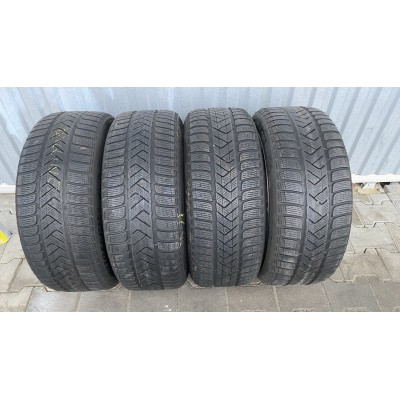 Шини Pirelli Winter Sottozero 3 225/40 R19 93H Run Flat Б/У 5 мм