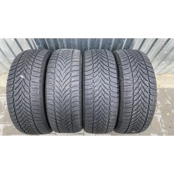 Goodyear UltraGrip Ice 2 235/55 R18 104T XL Б/У 7 мм