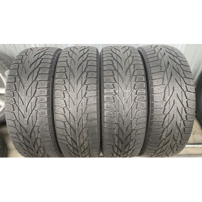 Шини Nokian Hakkapeliitta R2 SUV 235/65 R18 110R XL Б/У 6 мм