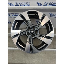 Audi OEM 4KE601025T 9x20 5x112 ET38 DIA66,6 (silver) Б/У