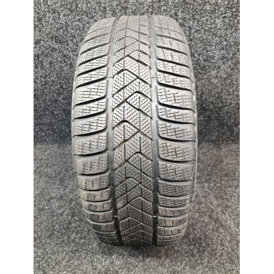 Шини Pirelli Winter Sottozero 3 245/40 R19 98V Run Flat Б/У 7 мм