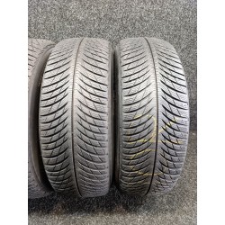 Michelin Pilot Alpin 5 SUV 235/65 R17 104H Б/У 6 мм