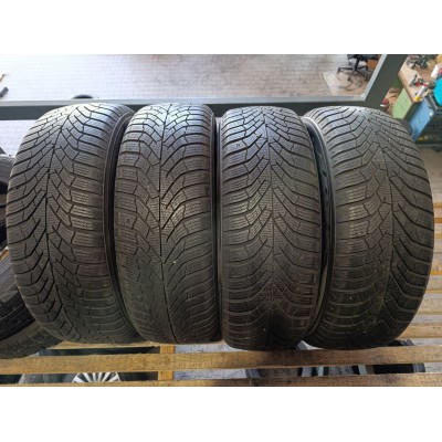 Шини Kumho WinterCraft WP-52 215/60 R17 100V XL Б/У 7 мм