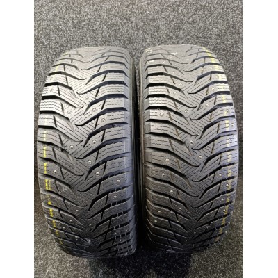 Шини Kumho WinterCraft Ice WI-31+ 215/70 R15 98T Б/У 9 мм