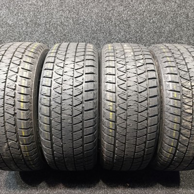 Шини Bridgestone Blizzak DM-V3 255/55 R18 109T XL Б/У 10 мм