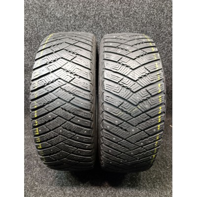 Шини Goodyear UltraGrip Ice Arctic 235/55 R19 105T XL (шип) Б/У 8 мм