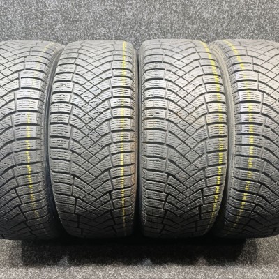 Шини Pirelli Ice Zero FR 235/60 R18 107H XL Б/У 7 мм