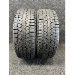 Toyo Observe GSi6 LS 215/65 R16 98H Б/У 8 мм Toyo Observe GSi6 LS 215/65 R16 98H Б/У 8 мм