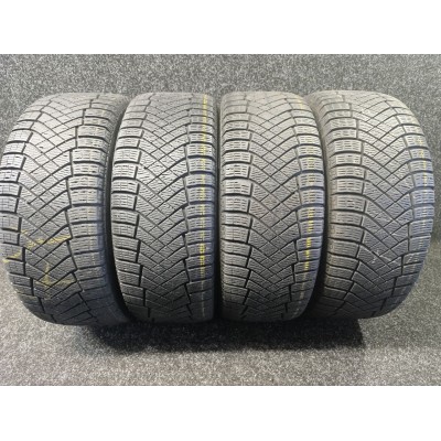 Шини Pirelli Ice Zero FR 215/55 R17 98H XL Б/У 7 мм