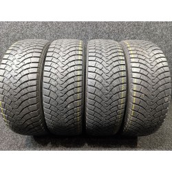 Falken WinterPeak F-Snow 1 215/60 R16 99T XL Б/У 8 мм Falken WinterPeak F-Snow 1 215/60 R16 99T XL Б/У 8 мм