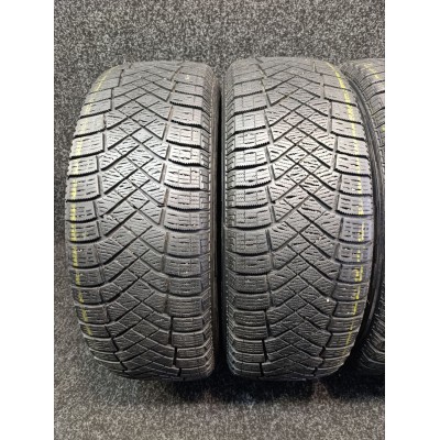 Шини Pirelli Ice Zero FR 215/65 R17 103T XL Б/У 7 мм