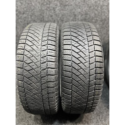 Шини Continental ContiVikingContact 6 215/60 R17 96T Б/У 7 мм