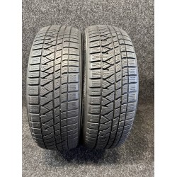 Kumho WinterCraft SUV WS-71 215/65 R17 99T Б/У 6,5 мм Kumho WinterCraft SUV WS-71 215/65 R17 99T Б/У 6,5 мм