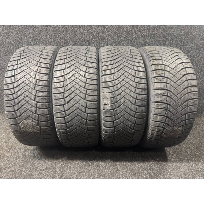 Шини Pirelli Ice Zero FR 245/45 R18 100H XL Б/У 6 мм