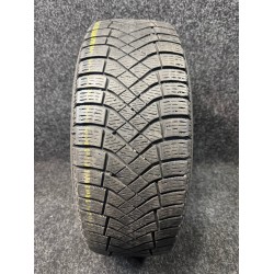 Pirelli Ice Zero FR 215/60 R16 99H XL Б/У 6 мм