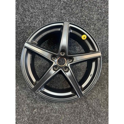 Диски Alutec B 8x18 5x112 ET45 DIA70,1 (black) Б/У